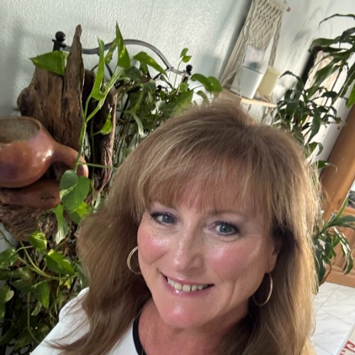 Cheryl Lockhart, Medicare agent in Tampa, FL